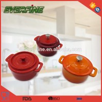 Cast Iron Mini Casserole with good design